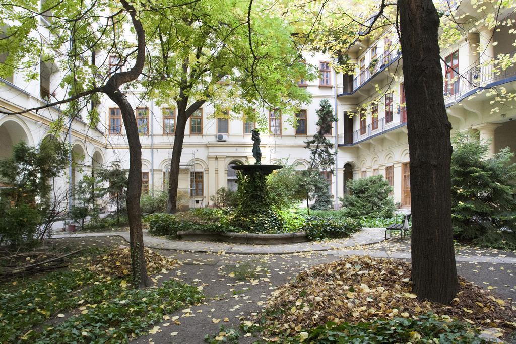 Charlotte Apartment Close To Opera ブダペスト エクステリア 写真